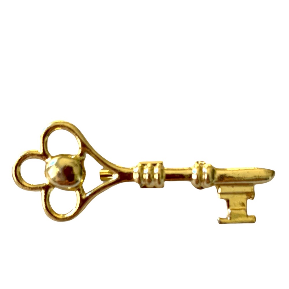 Brooch key lapel Jewelry pin